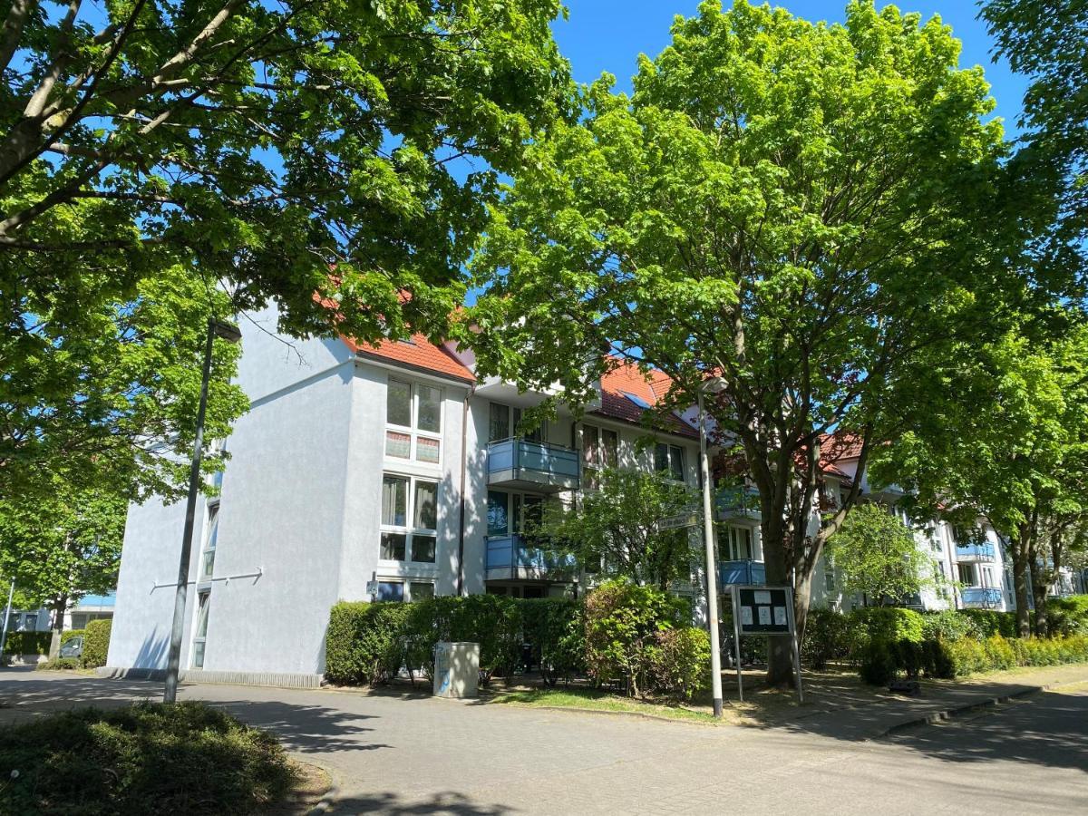 Sweet Home Apartment Hannover West Buitenkant foto