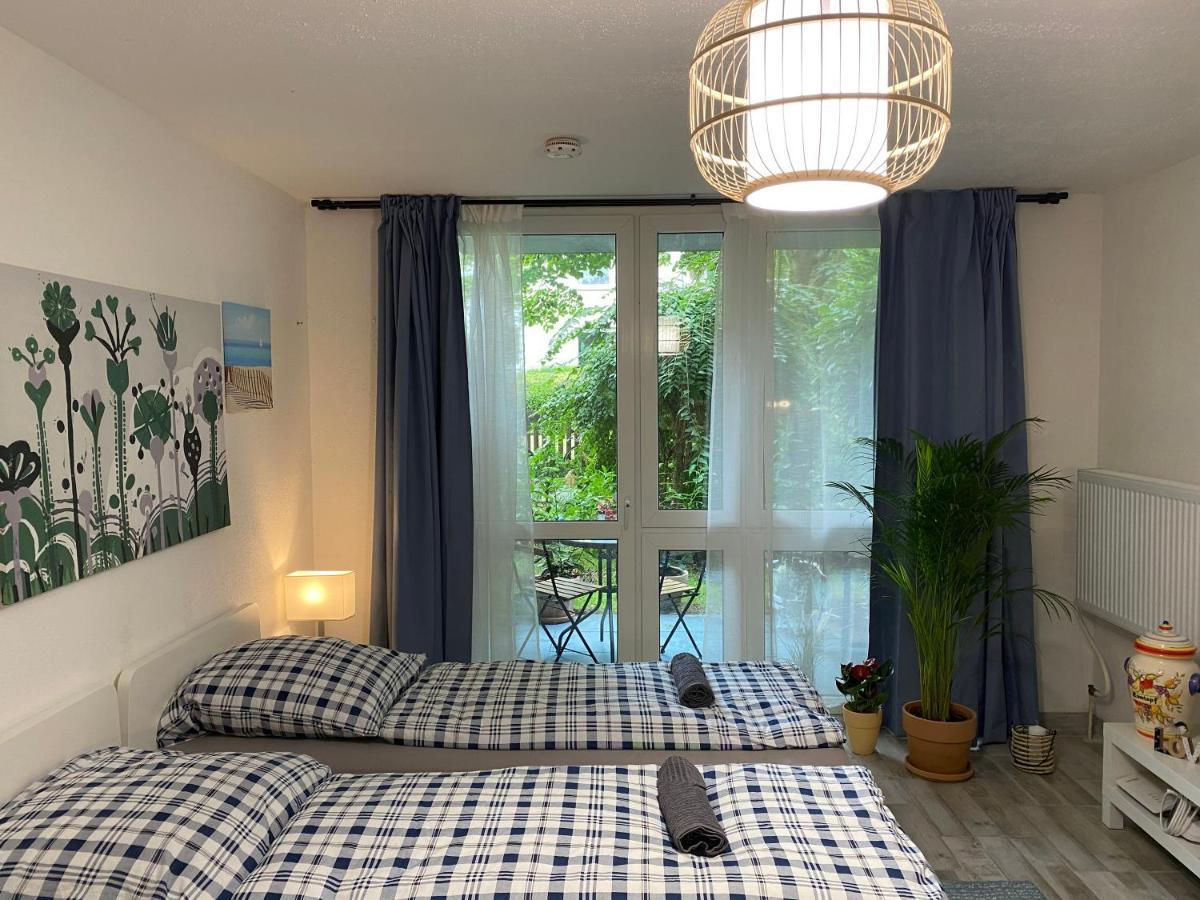 Sweet Home Apartment Hannover West Buitenkant foto