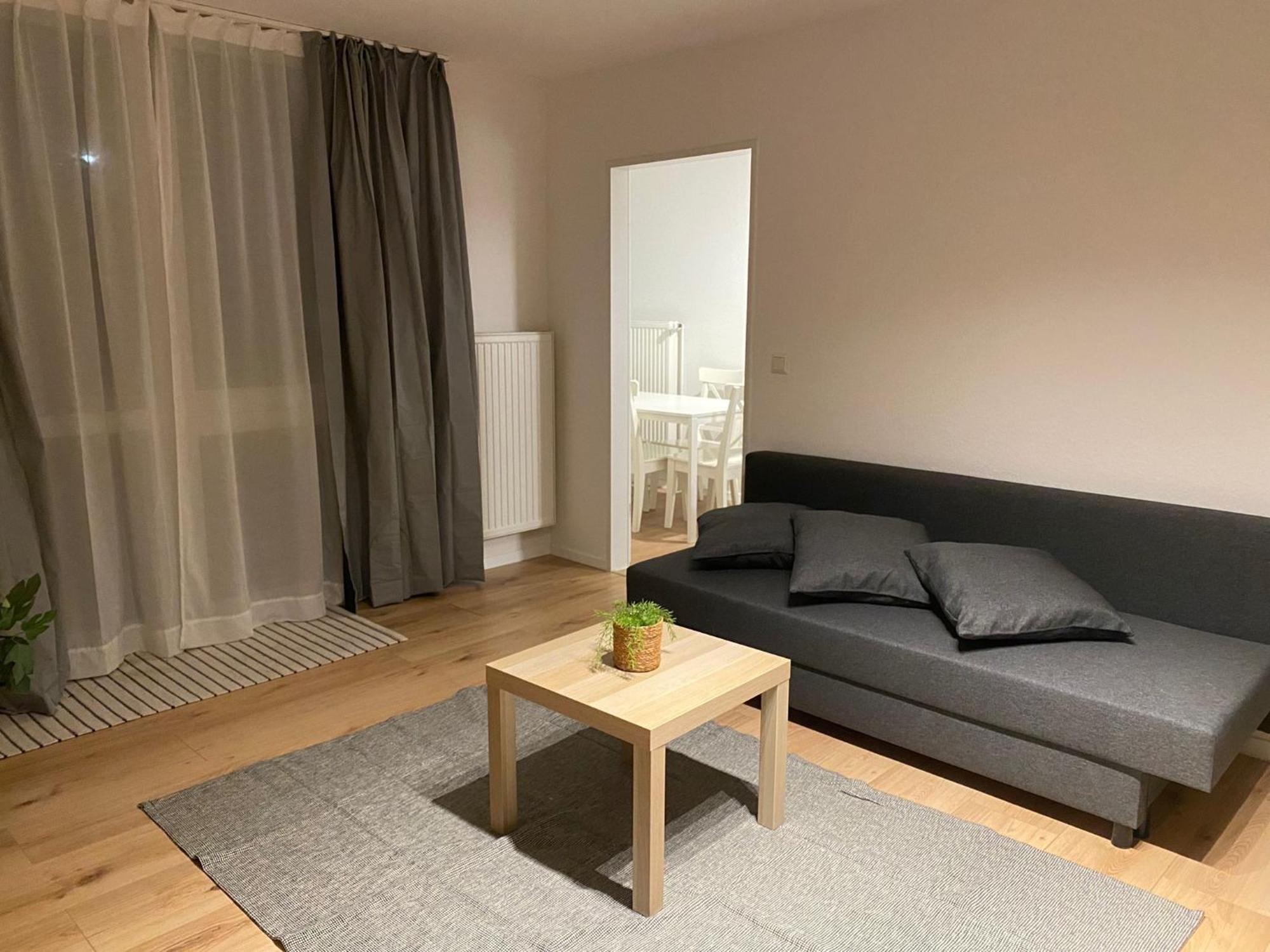 Sweet Home Apartment Hannover West Buitenkant foto
